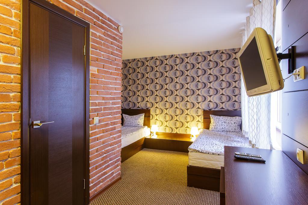 Mini-Hotel La Menska Minsk Chambre photo